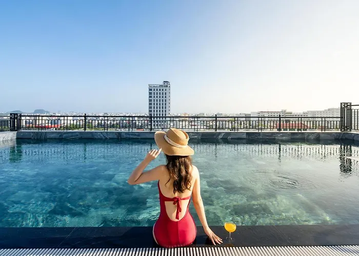 Tan Phuong Nam Hotel & Apartment