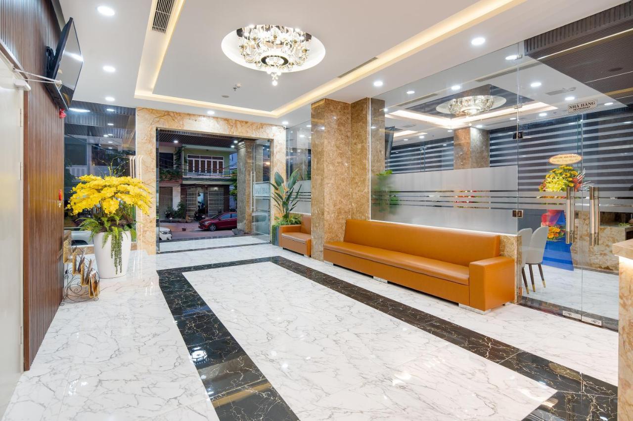 Tan Phuong Nam & Hotel